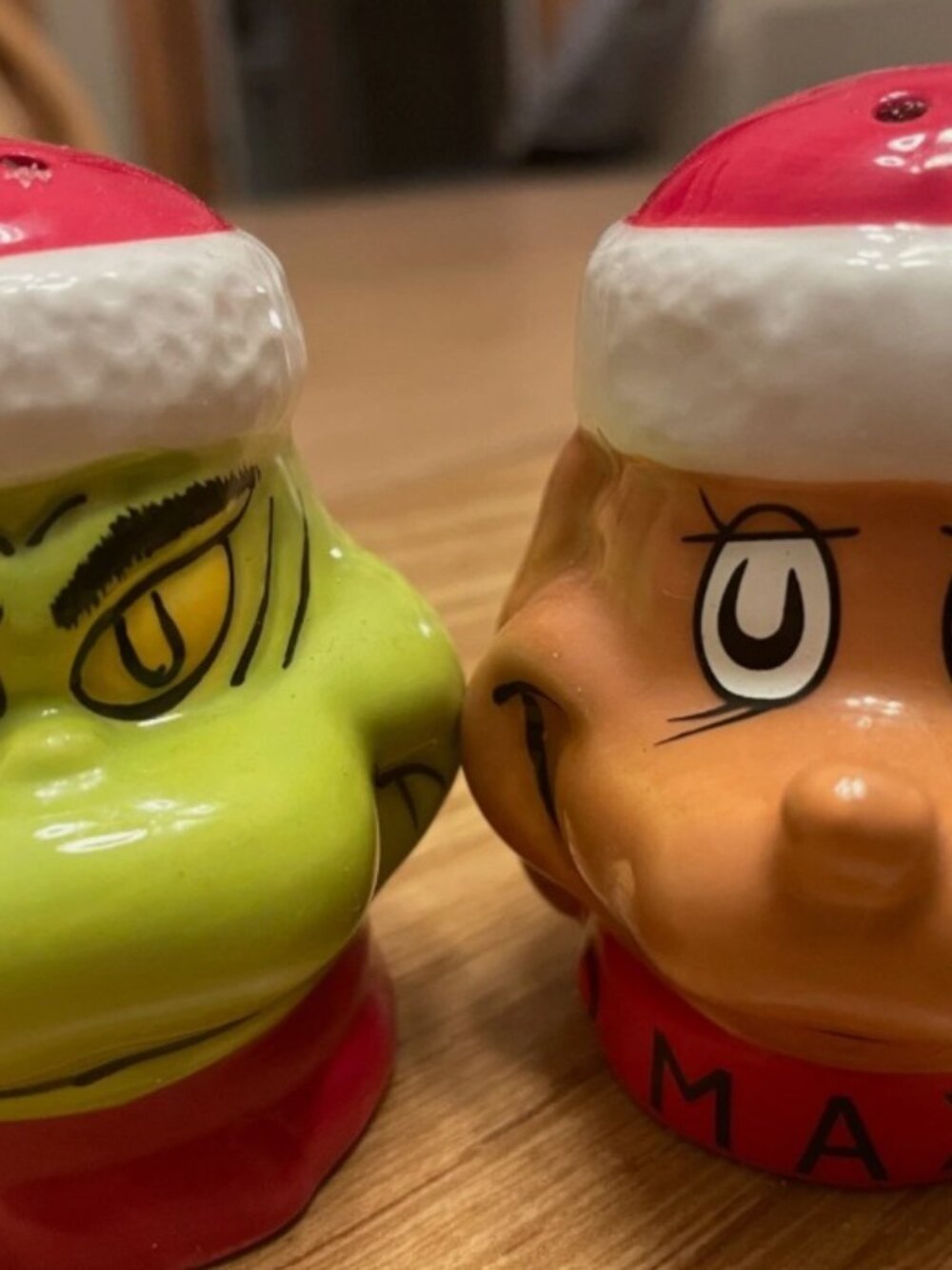 Grinch Max Salt and Pepper Shakers -New
